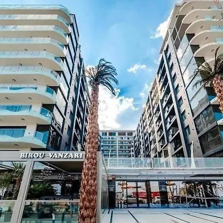 Theo In Building Stefan *