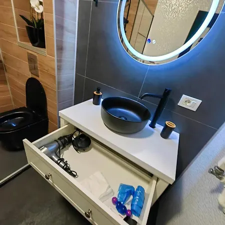 公寓 Theo In Building Stefan 那沃达利